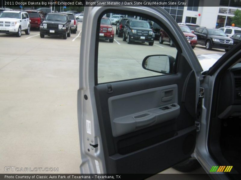 Bright Silver Metallic / Dark Slate Gray/Medium Slate Gray 2011 Dodge Dakota Big Horn Extended Cab