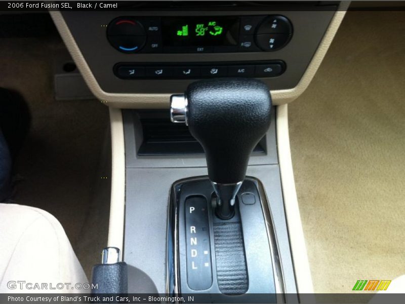 Black / Camel 2006 Ford Fusion SEL