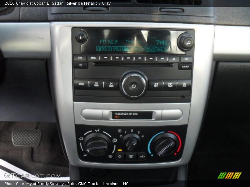 Silver Ice Metallic / Gray 2010 Chevrolet Cobalt LT Sedan