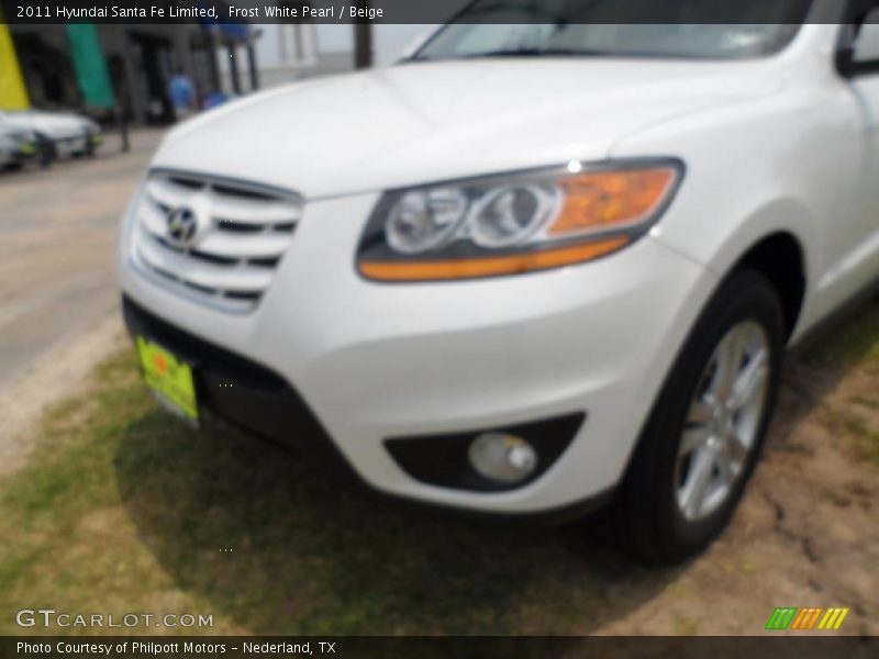 Frost White Pearl / Beige 2011 Hyundai Santa Fe Limited