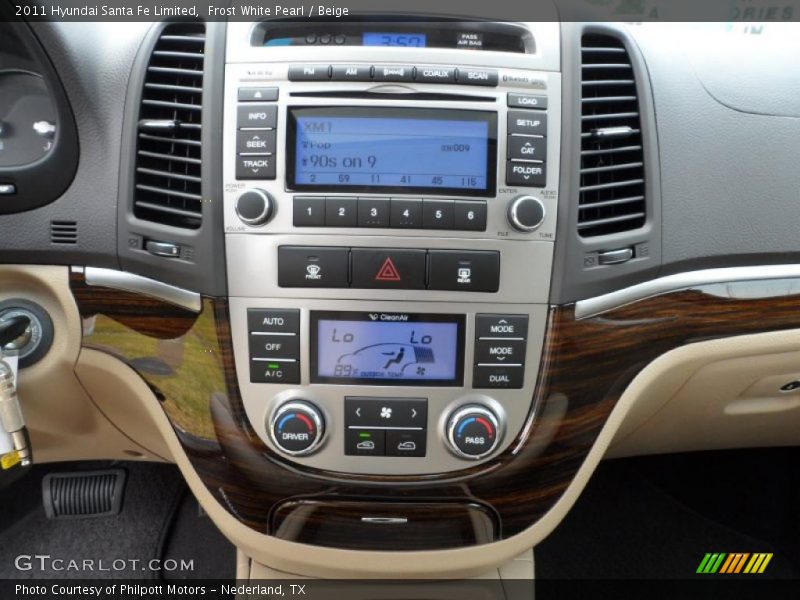 Controls of 2011 Santa Fe Limited