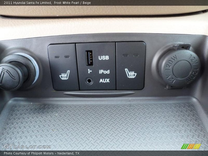 Controls of 2011 Santa Fe Limited