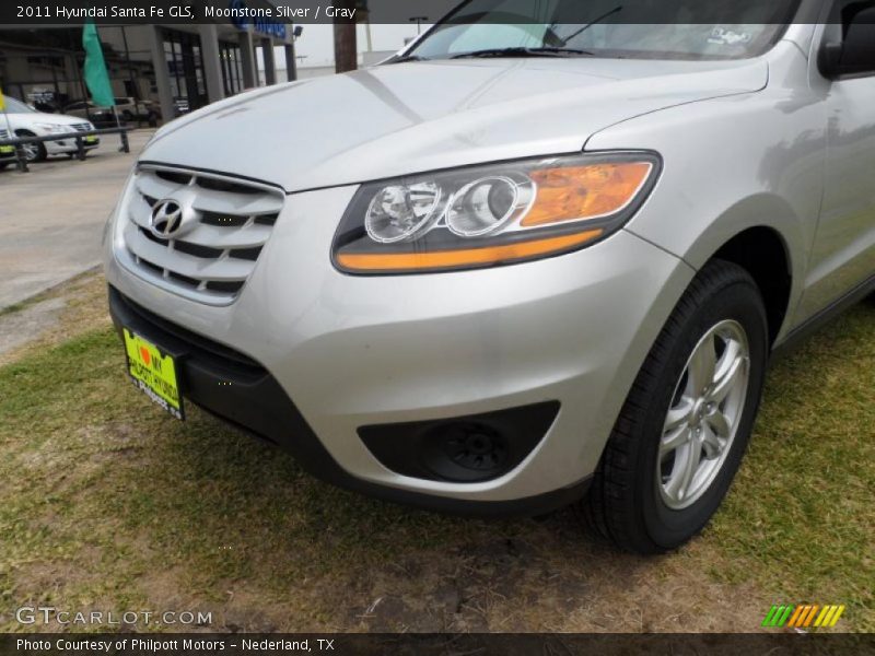 Moonstone Silver / Gray 2011 Hyundai Santa Fe GLS