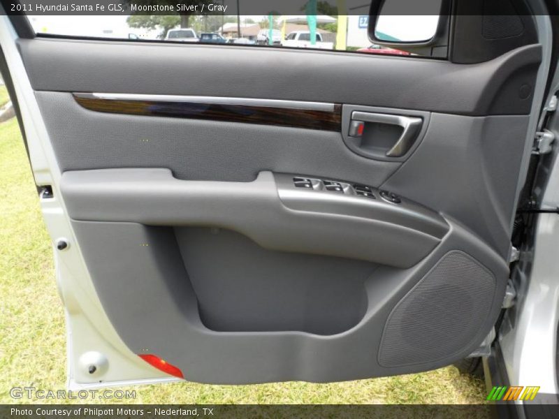 Door Panel of 2011 Santa Fe GLS