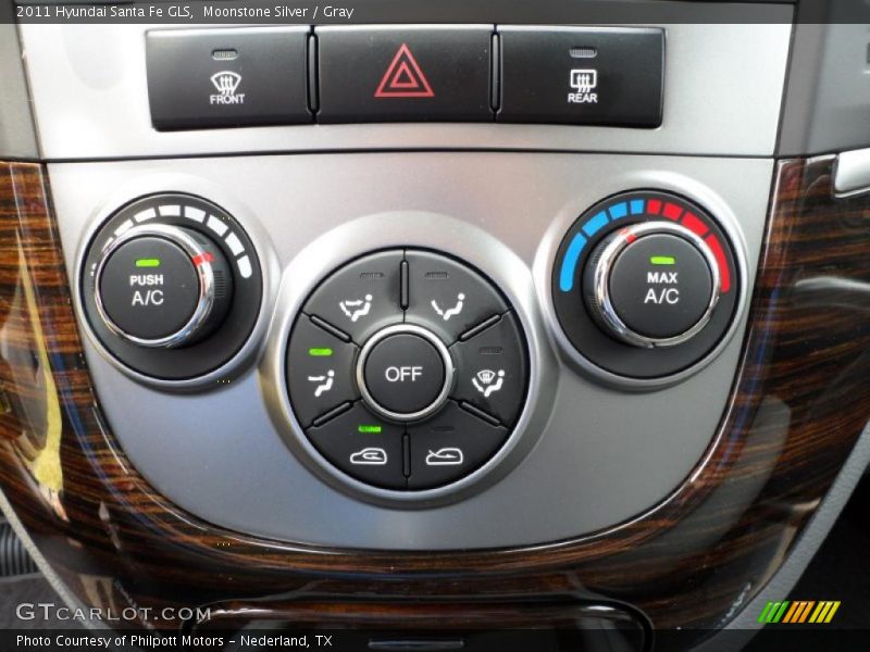 Controls of 2011 Santa Fe GLS