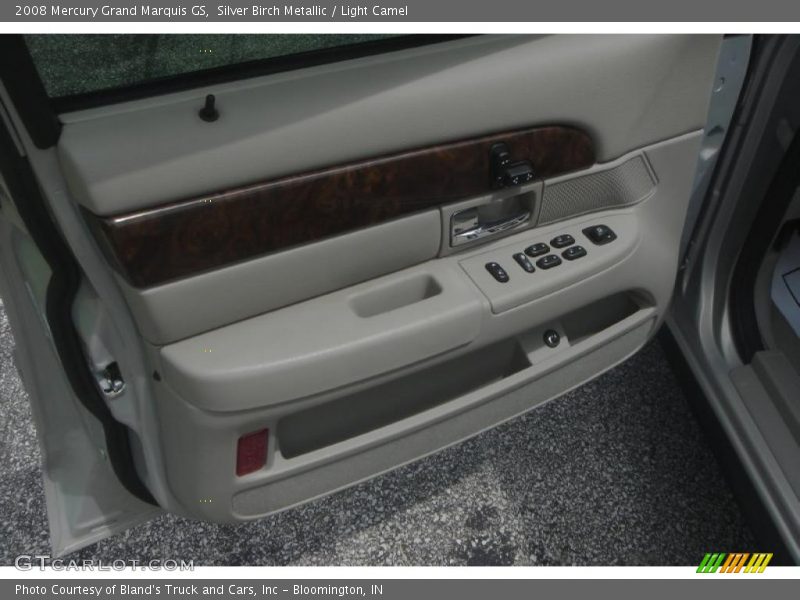 Silver Birch Metallic / Light Camel 2008 Mercury Grand Marquis GS