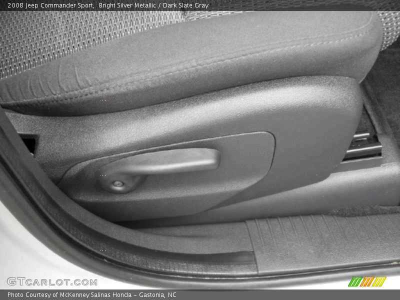 Bright Silver Metallic / Dark Slate Gray 2008 Jeep Commander Sport