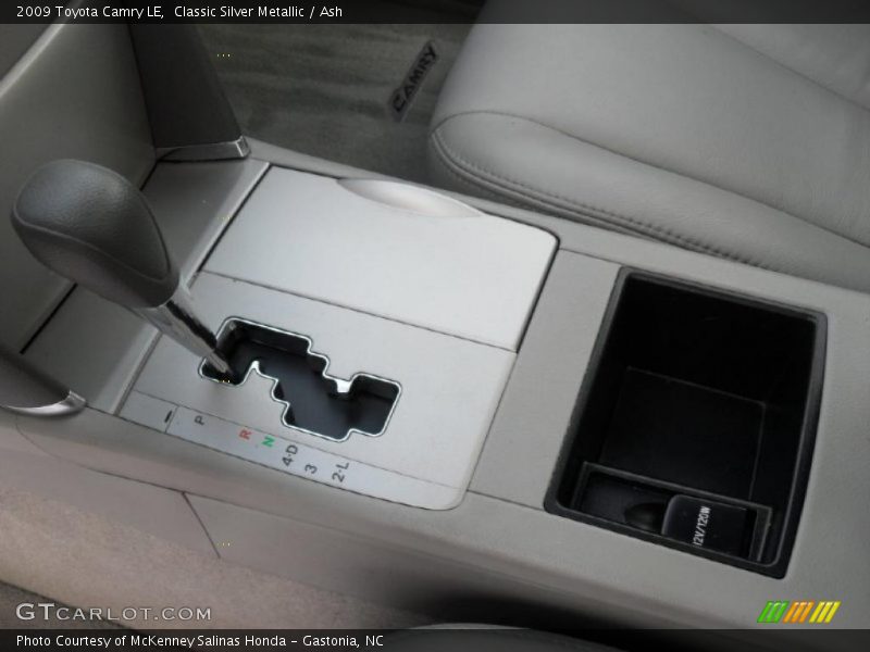 Classic Silver Metallic / Ash 2009 Toyota Camry LE