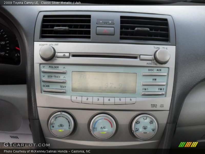 Classic Silver Metallic / Ash 2009 Toyota Camry LE