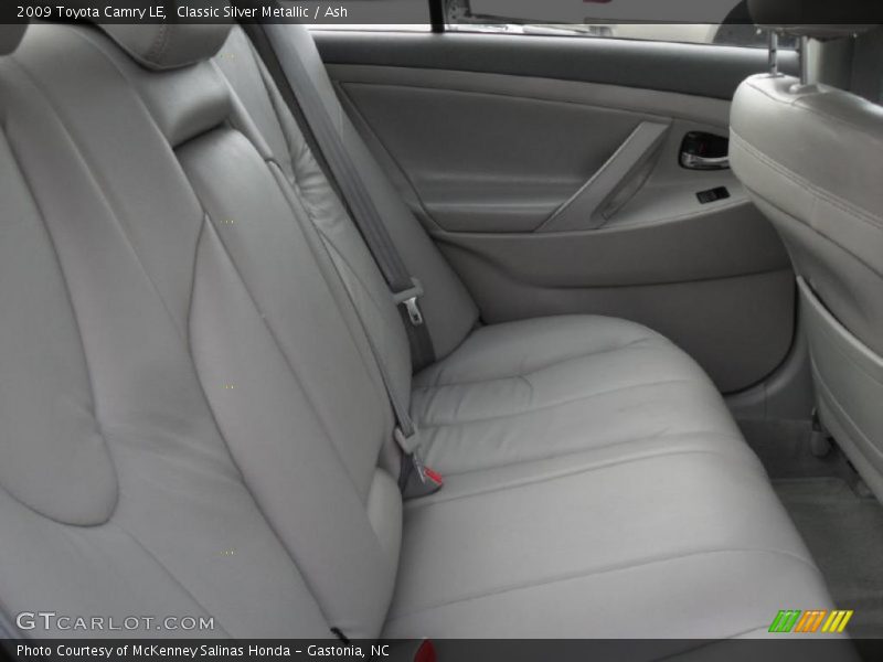 Classic Silver Metallic / Ash 2009 Toyota Camry LE