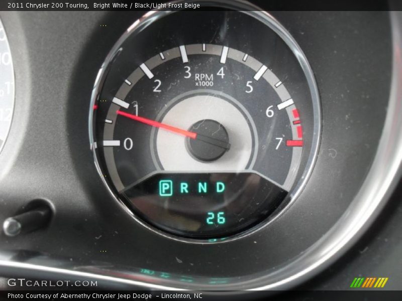 Bright White / Black/Light Frost Beige 2011 Chrysler 200 Touring