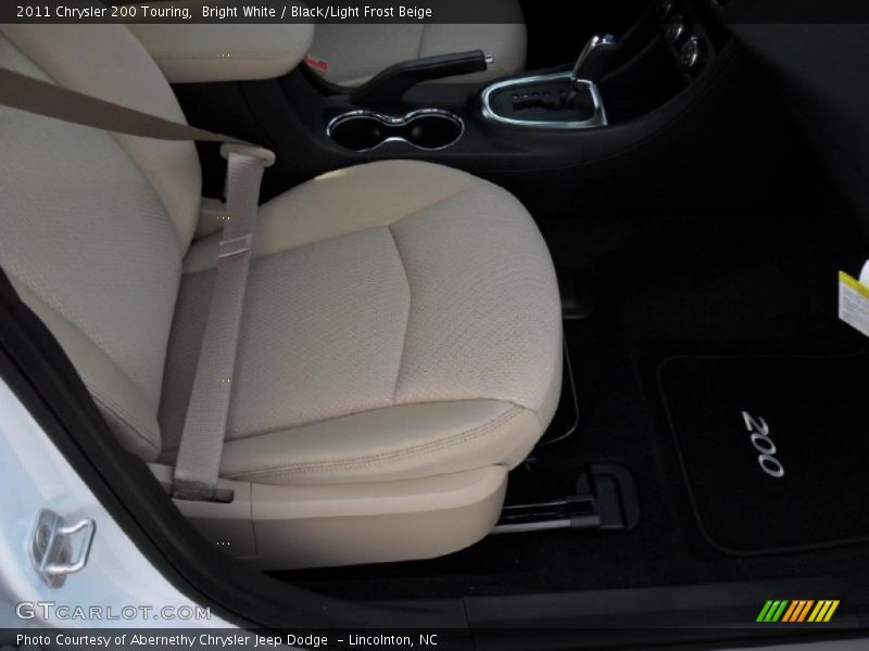 Bright White / Black/Light Frost Beige 2011 Chrysler 200 Touring