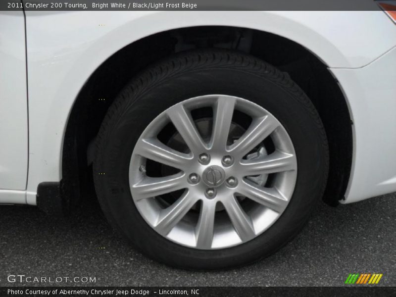 Bright White / Black/Light Frost Beige 2011 Chrysler 200 Touring