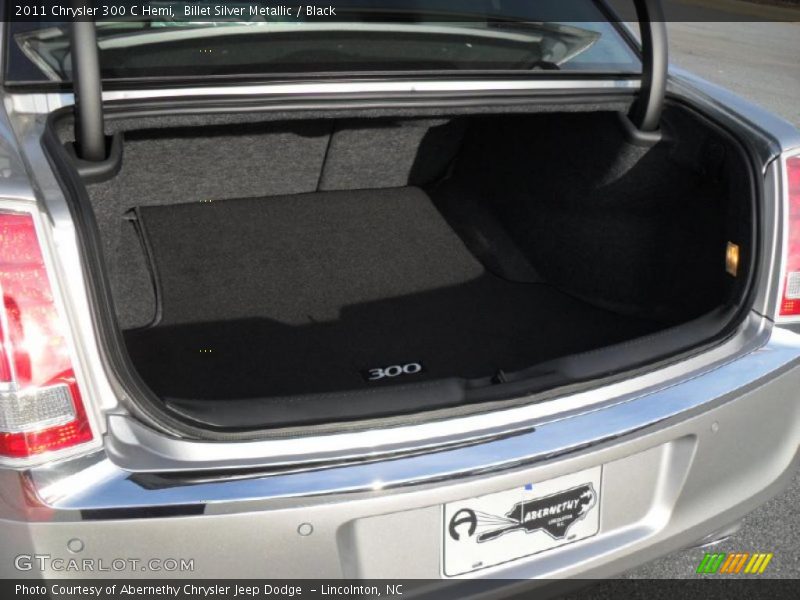  2011 300 C Hemi Trunk