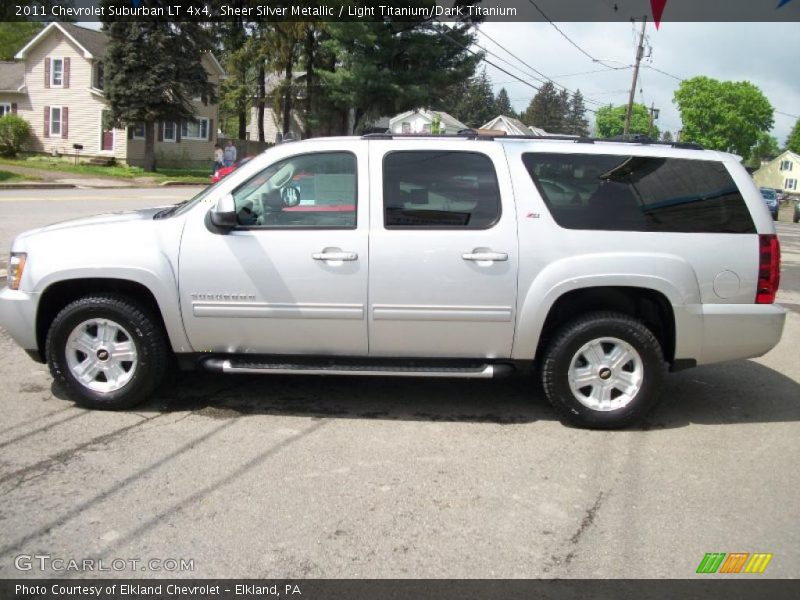 Sheer Silver Metallic / Light Titanium/Dark Titanium 2011 Chevrolet Suburban LT 4x4