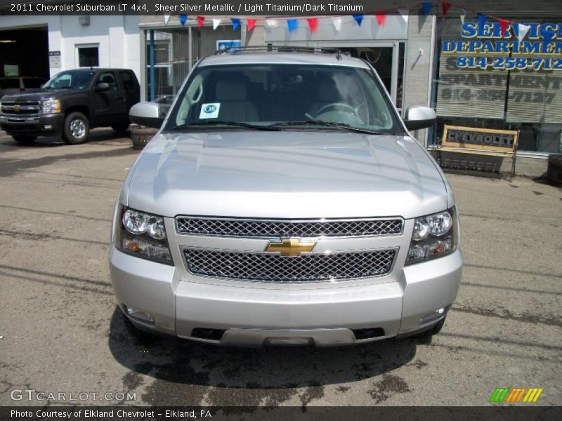 Sheer Silver Metallic / Light Titanium/Dark Titanium 2011 Chevrolet Suburban LT 4x4