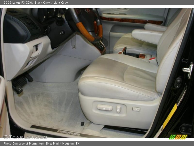 Black Onyx / Light Gray 2006 Lexus RX 330