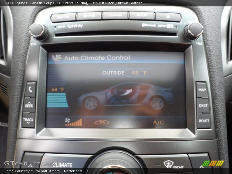 Controls of 2011 Genesis Coupe 3.8 Grand Touring