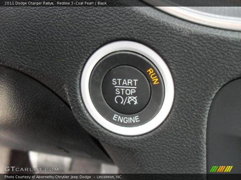 Redline 3-Coat Pearl / Black 2011 Dodge Charger Rallye