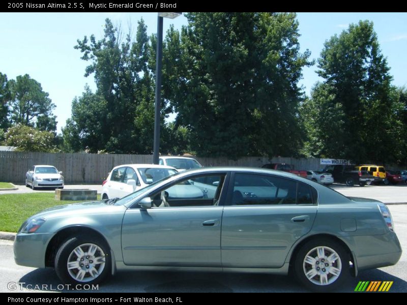 Mystic Emerald Green / Blond 2005 Nissan Altima 2.5 S
