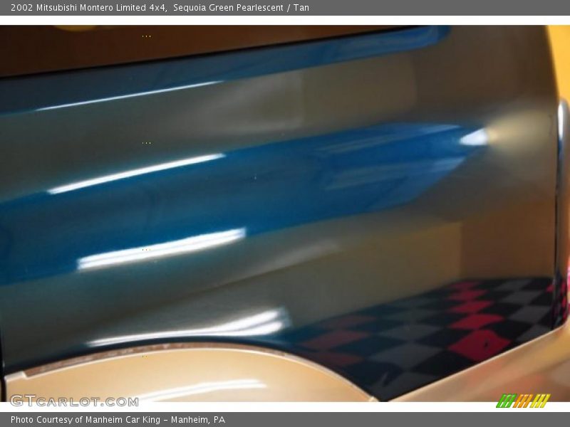 Sequoia Green Pearlescent / Tan 2002 Mitsubishi Montero Limited 4x4