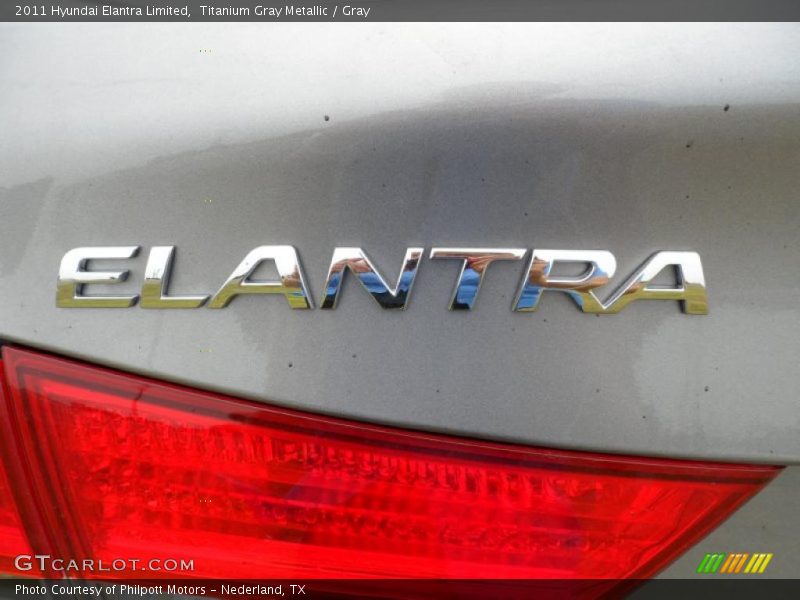 Titanium Gray Metallic / Gray 2011 Hyundai Elantra Limited