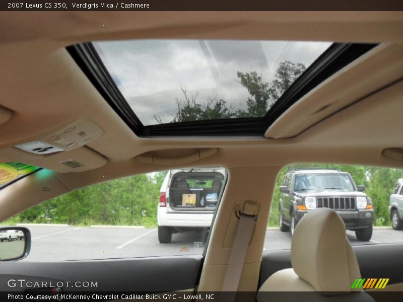 Sunroof of 2007 GS 350