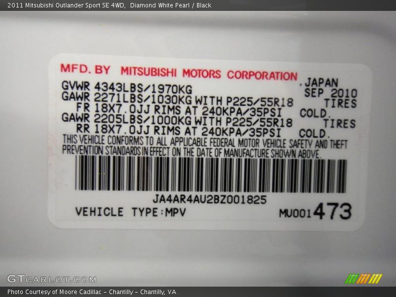 Diamond White Pearl / Black 2011 Mitsubishi Outlander Sport SE 4WD