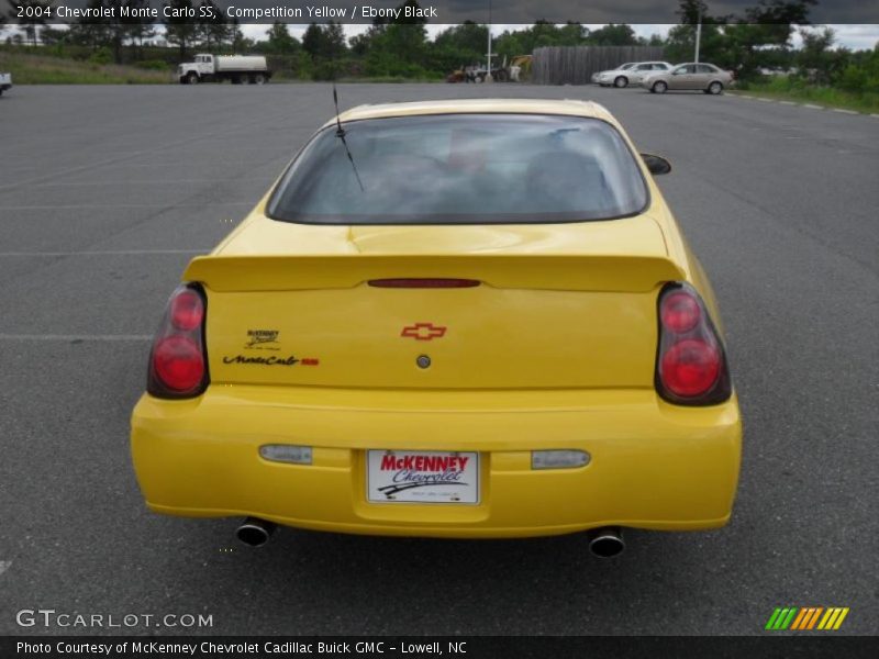 Competition Yellow / Ebony Black 2004 Chevrolet Monte Carlo SS