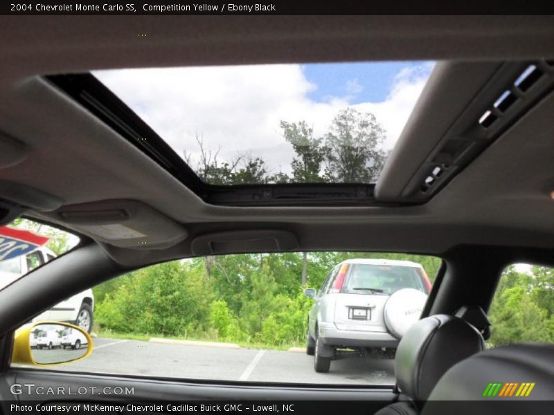 Competition Yellow / Ebony Black 2004 Chevrolet Monte Carlo SS