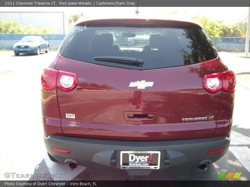 Red Jewel Metallic / Cashmere/Dark Gray 2011 Chevrolet Traverse LT