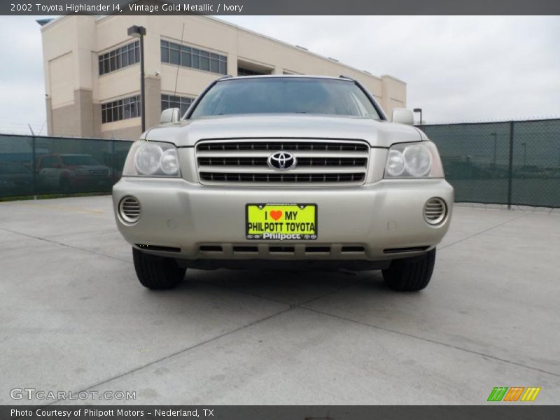 Vintage Gold Metallic / Ivory 2002 Toyota Highlander I4