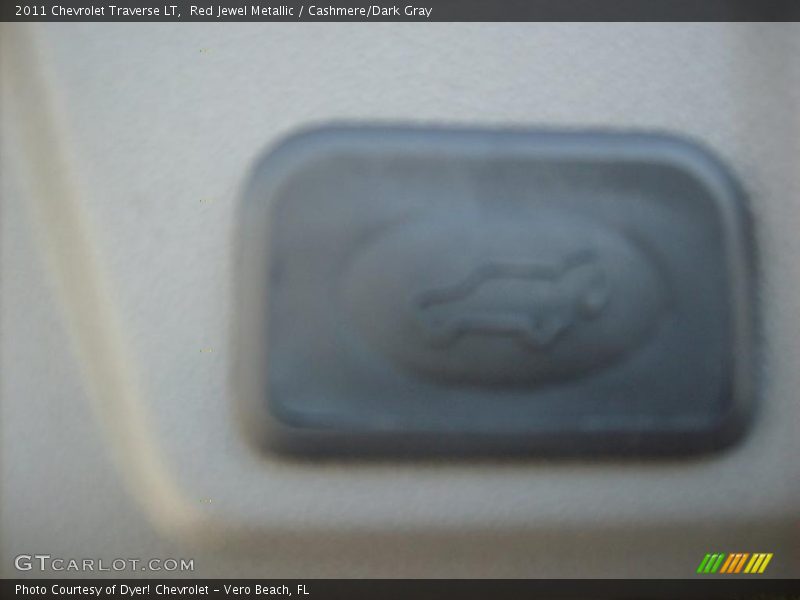 Red Jewel Metallic / Cashmere/Dark Gray 2011 Chevrolet Traverse LT