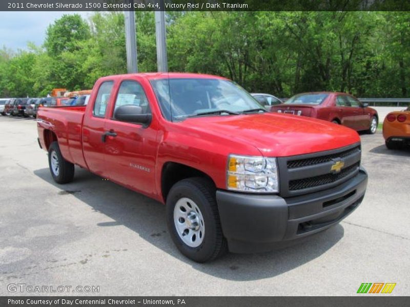 Victory Red / Dark Titanium 2011 Chevrolet Silverado 1500 Extended Cab 4x4