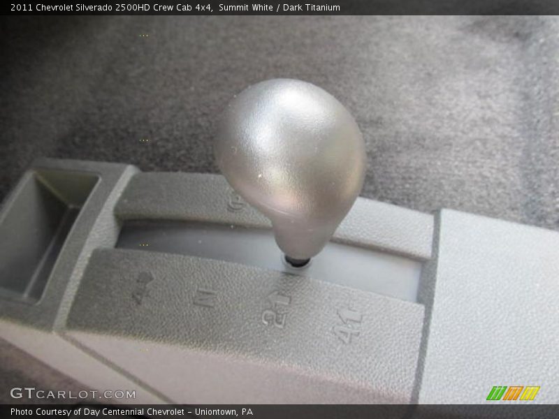 Summit White / Dark Titanium 2011 Chevrolet Silverado 2500HD Crew Cab 4x4