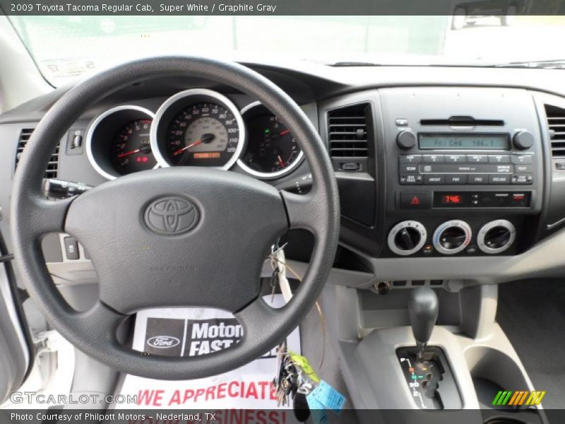 Super White / Graphite Gray 2009 Toyota Tacoma Regular Cab