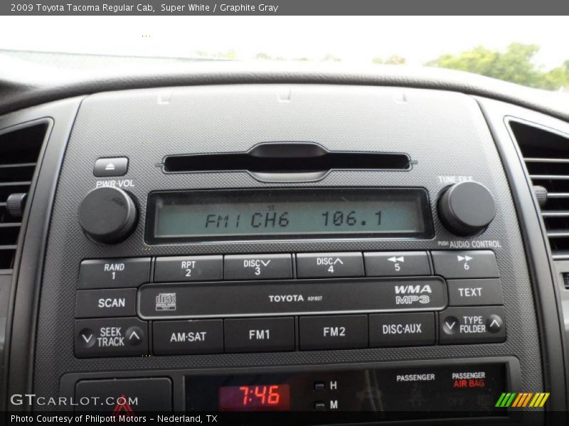 Super White / Graphite Gray 2009 Toyota Tacoma Regular Cab