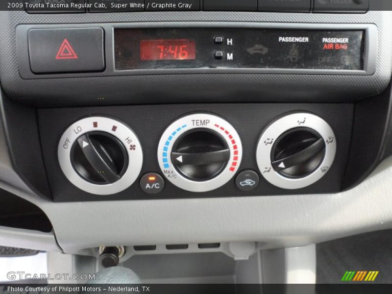 Super White / Graphite Gray 2009 Toyota Tacoma Regular Cab