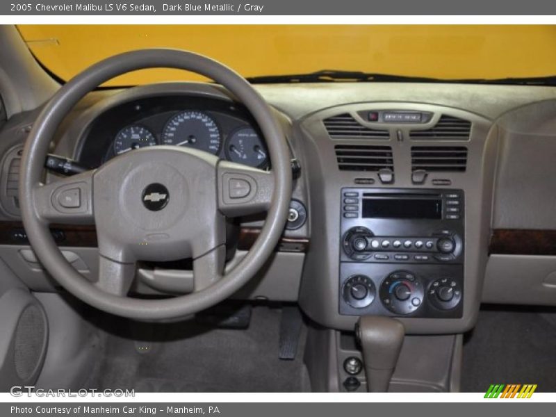Dark Blue Metallic / Gray 2005 Chevrolet Malibu LS V6 Sedan