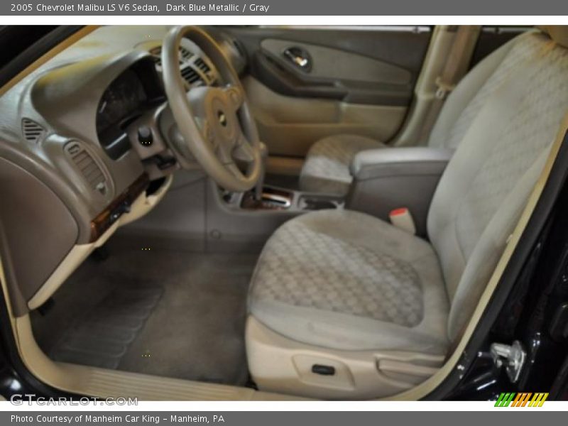 Dark Blue Metallic / Gray 2005 Chevrolet Malibu LS V6 Sedan