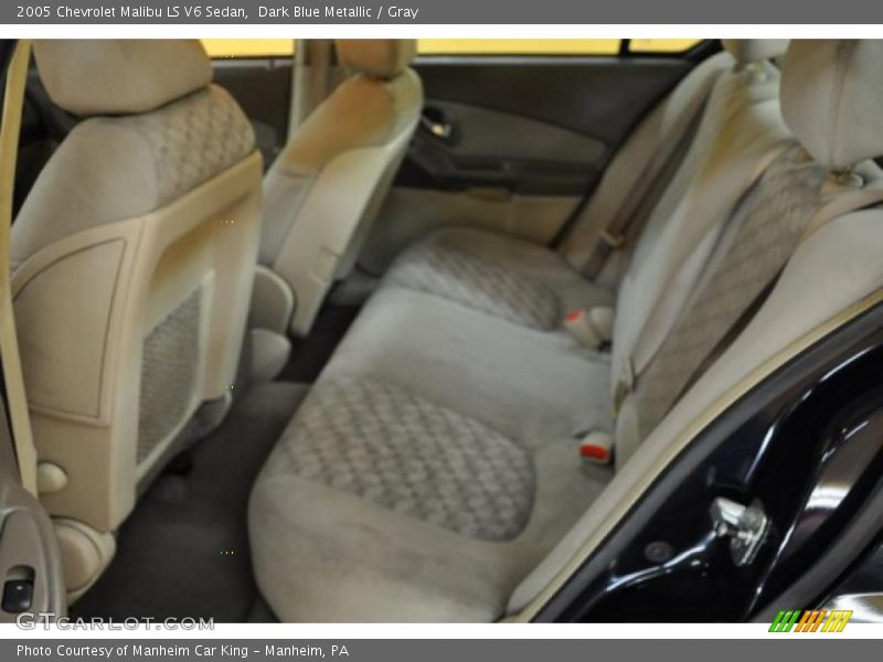 Dark Blue Metallic / Gray 2005 Chevrolet Malibu LS V6 Sedan