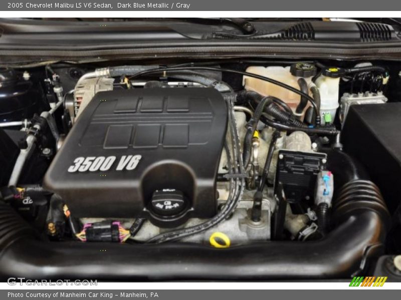 Dark Blue Metallic / Gray 2005 Chevrolet Malibu LS V6 Sedan