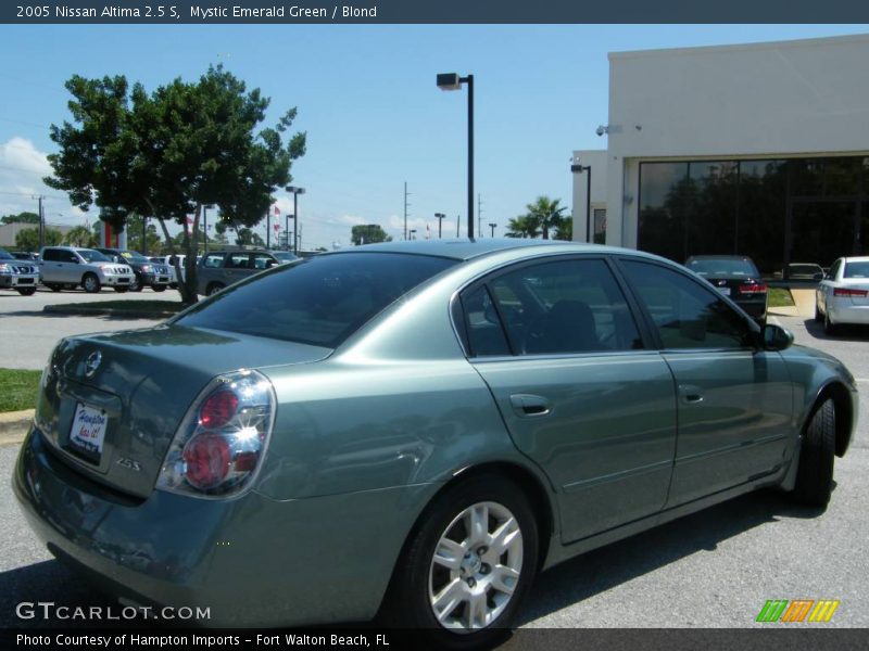 Mystic Emerald Green / Blond 2005 Nissan Altima 2.5 S