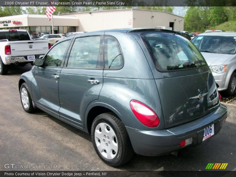  2006 PT Cruiser  Magnesium Green Pearl