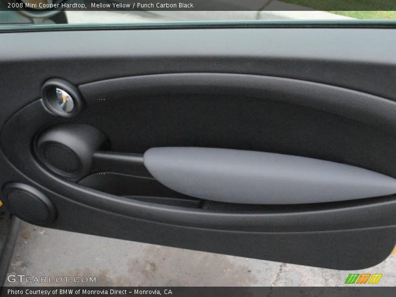Mellow Yellow / Punch Carbon Black 2008 Mini Cooper Hardtop