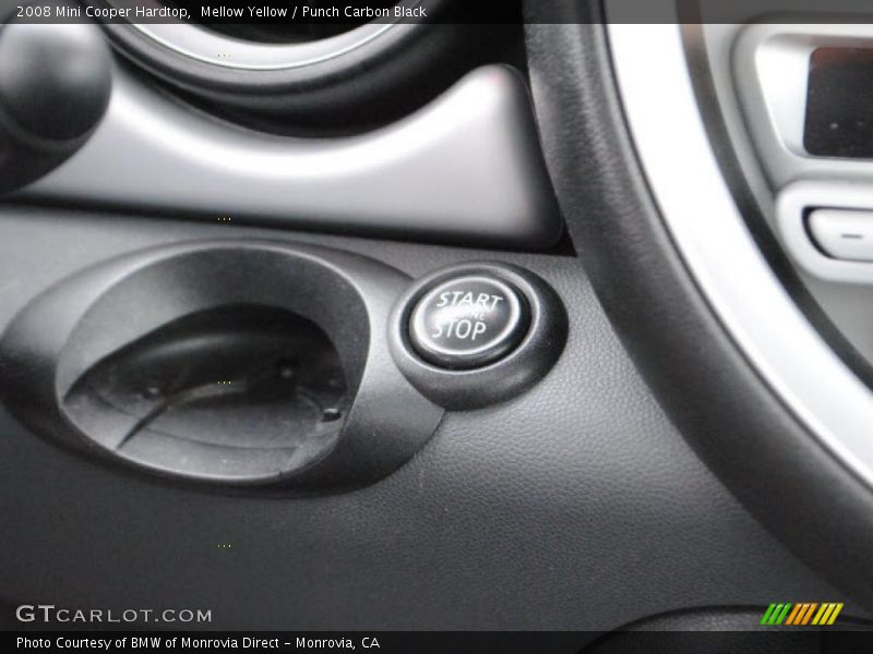 Mellow Yellow / Punch Carbon Black 2008 Mini Cooper Hardtop