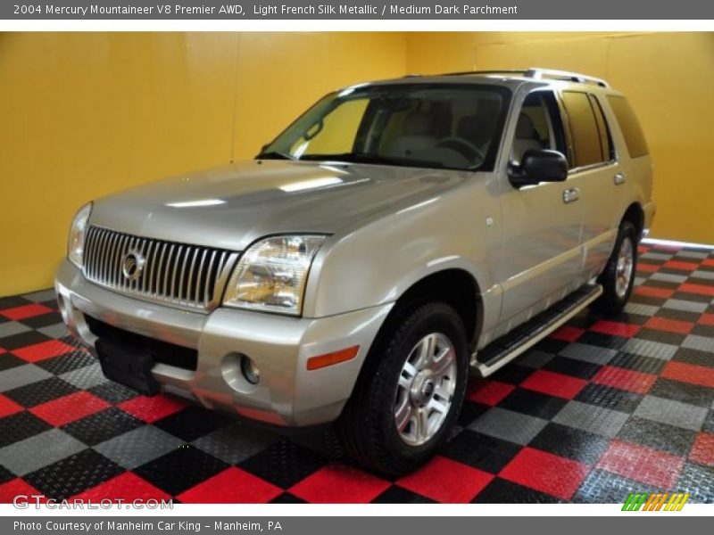Light French Silk Metallic / Medium Dark Parchment 2004 Mercury Mountaineer V8 Premier AWD