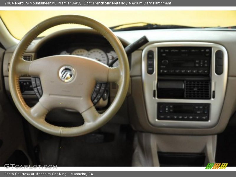 Light French Silk Metallic / Medium Dark Parchment 2004 Mercury Mountaineer V8 Premier AWD