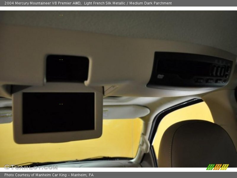 Light French Silk Metallic / Medium Dark Parchment 2004 Mercury Mountaineer V8 Premier AWD