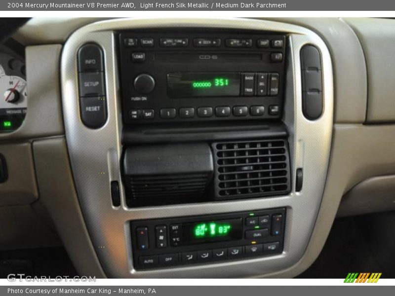 Light French Silk Metallic / Medium Dark Parchment 2004 Mercury Mountaineer V8 Premier AWD
